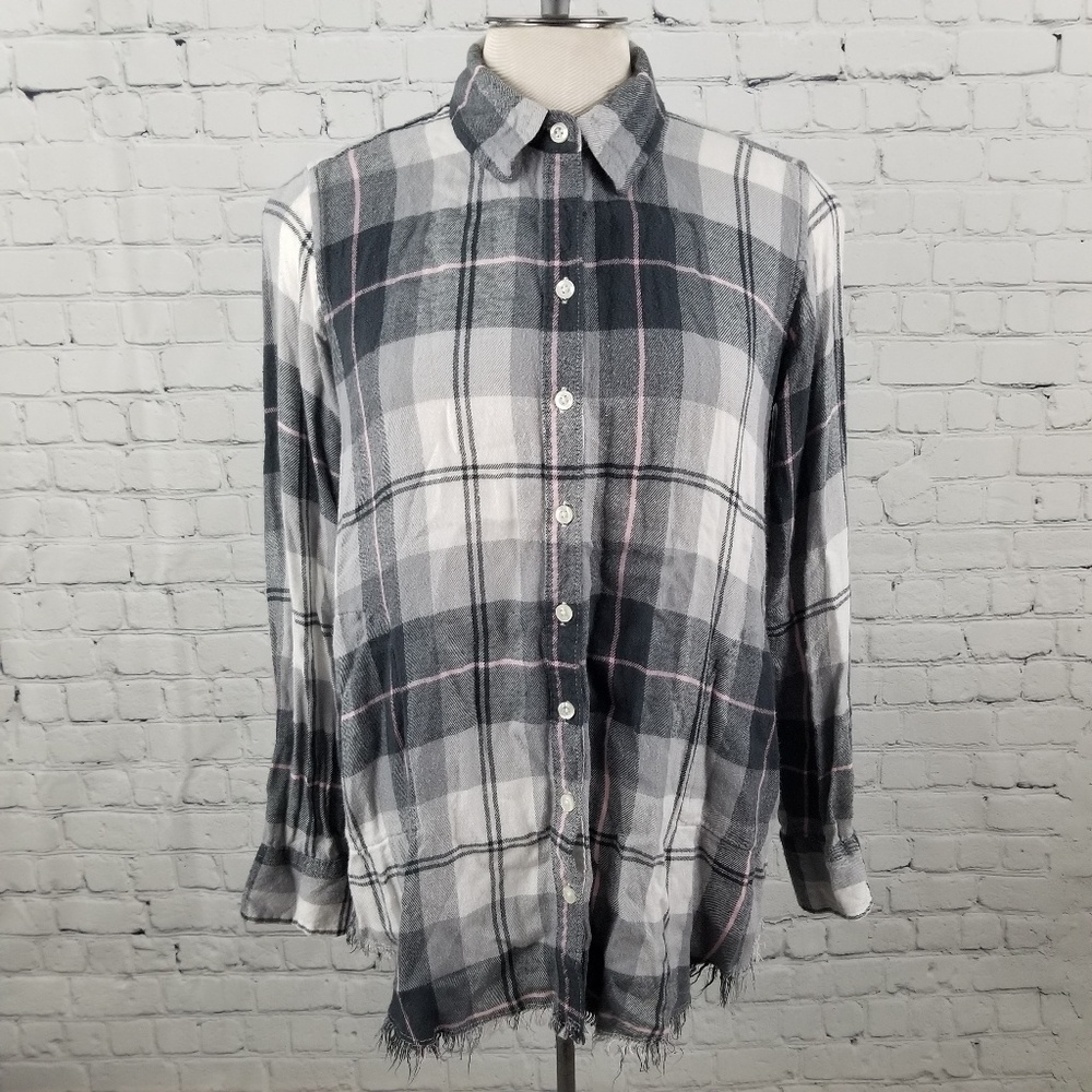 AERIE | plaid button down long sleeve pocket top